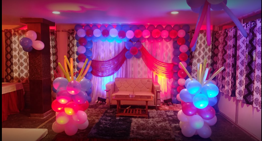 VINEET BANQUETS